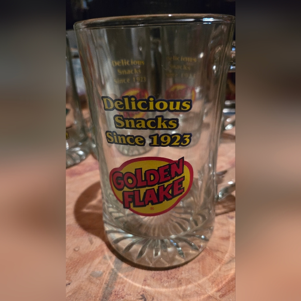 Golden Flake Mug Vintage
